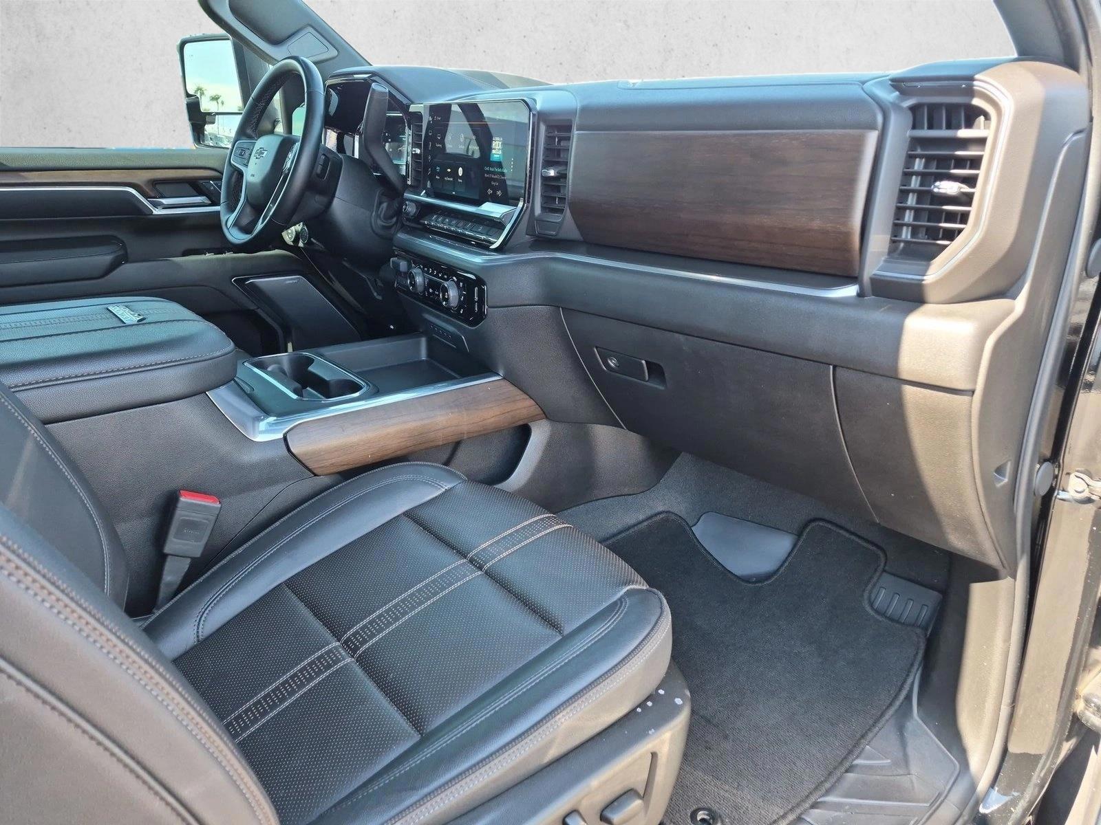 2024 Chevrolet Silverado 2500HD High Country - Photo 29
