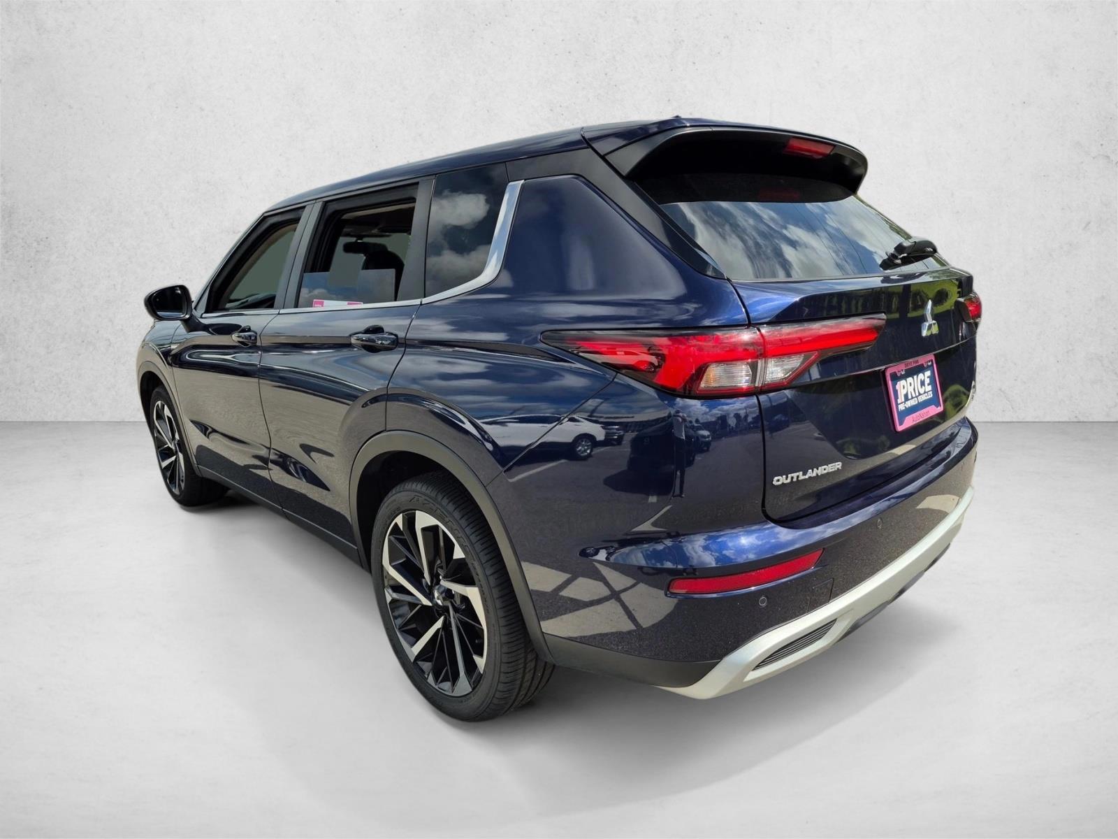 2024 Mitsubishi Outlander 8