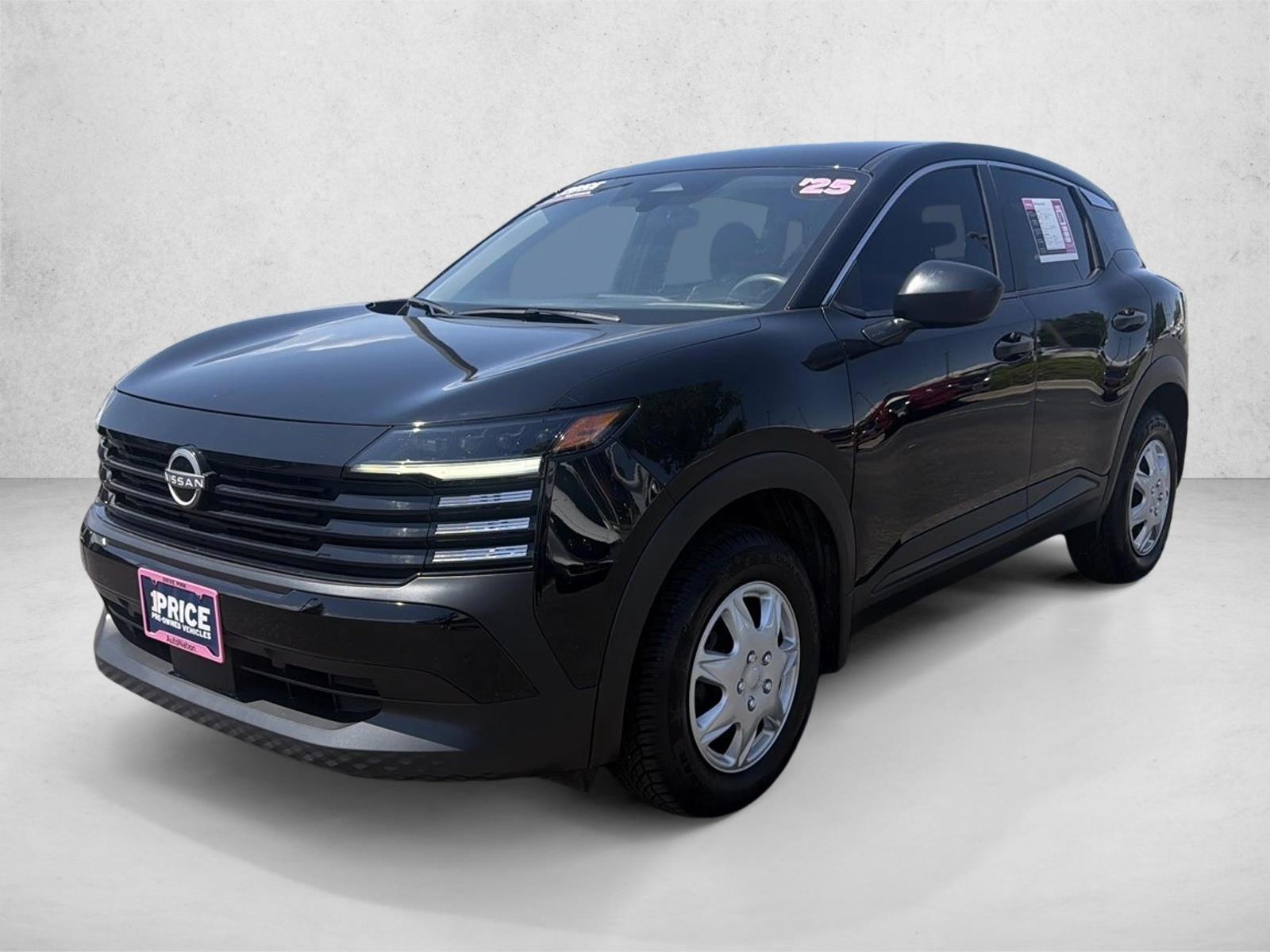 Thumbnail: 2025 Nissan Kicks - 1