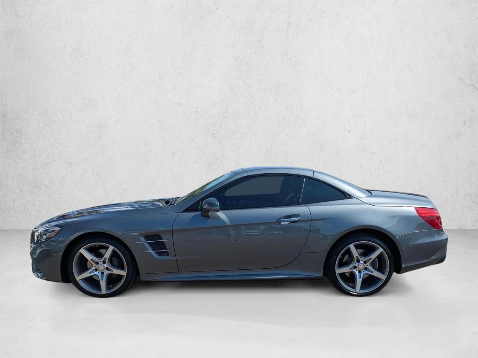 Thumbnail: 2017 Mercedes-Benz SL-Class - 2
