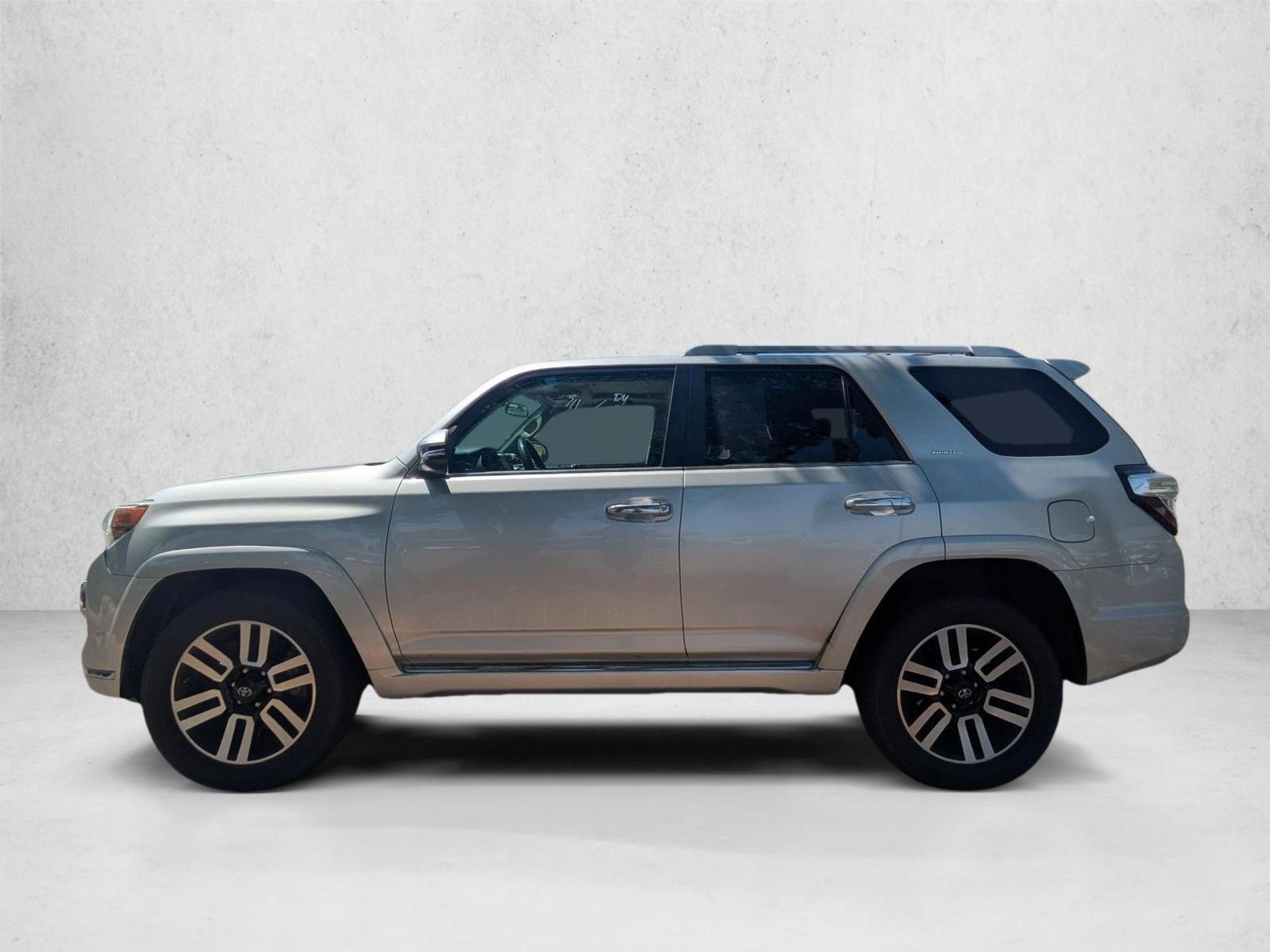 Thumbnail: 2015 Toyota 4Runner - 2