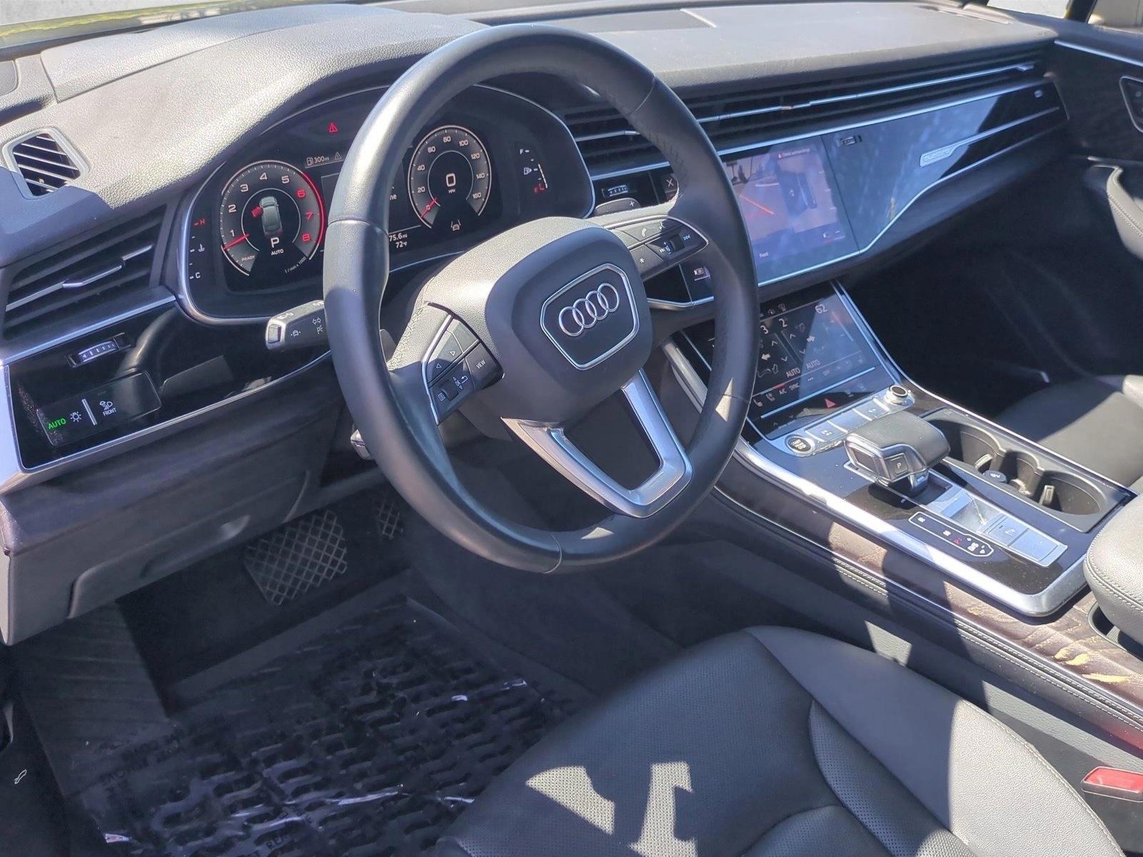Thumbnail: 2021 Audi Q7 - 3