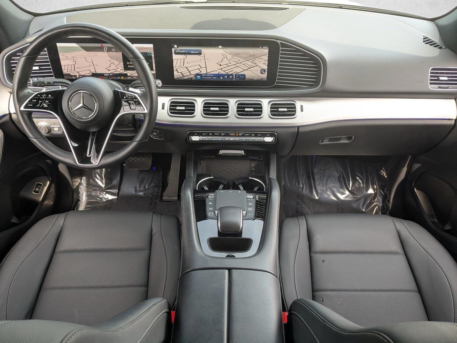 Thumbnail: 2025 Mercedes-Benz GLE - 3