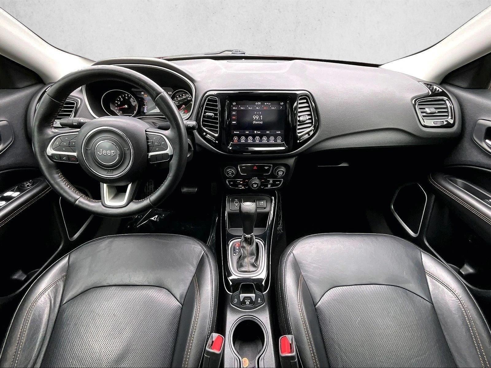 Thumbnail: 2019 Jeep Compass - 3