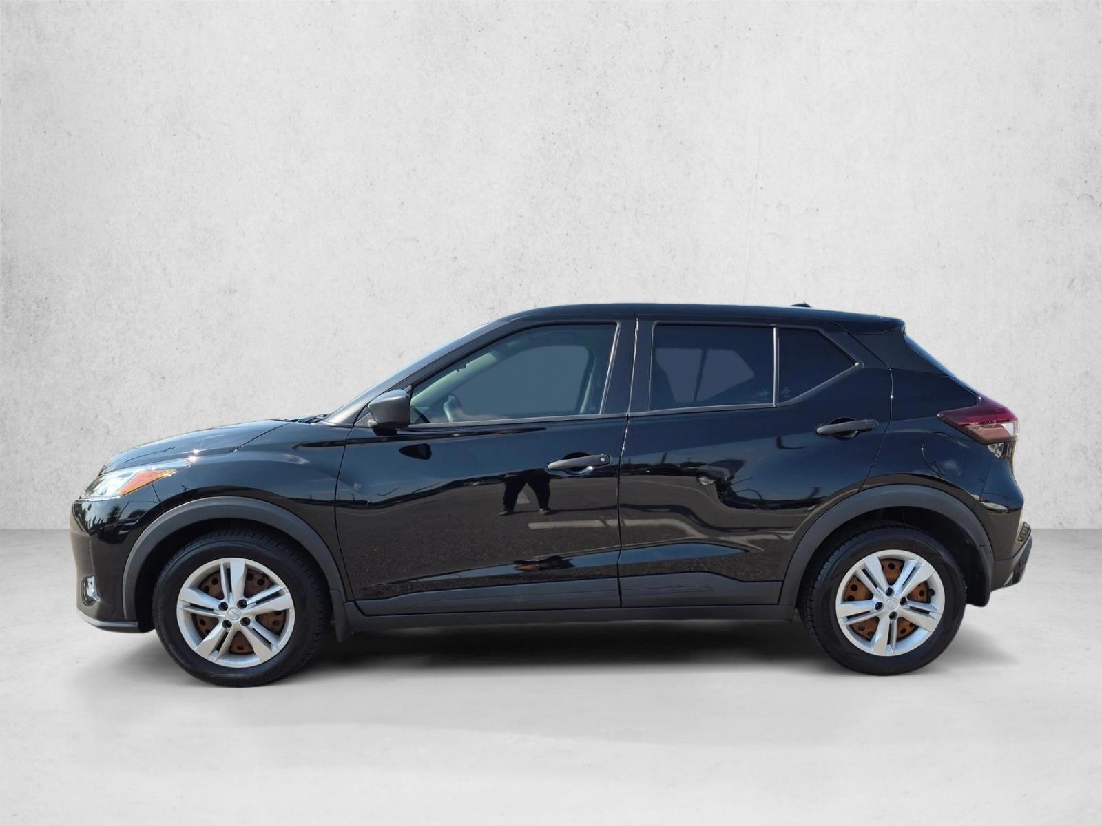 Thumbnail: 2023 Nissan Kicks - 2