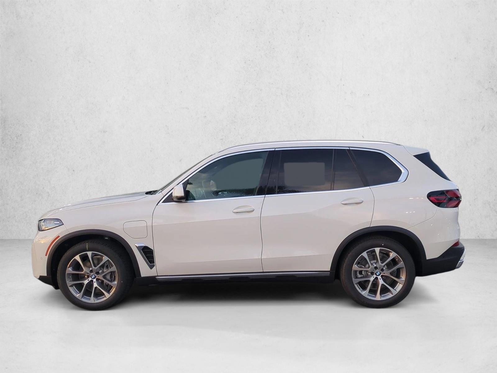 Thumbnail: 2026 BMW X5 - 2