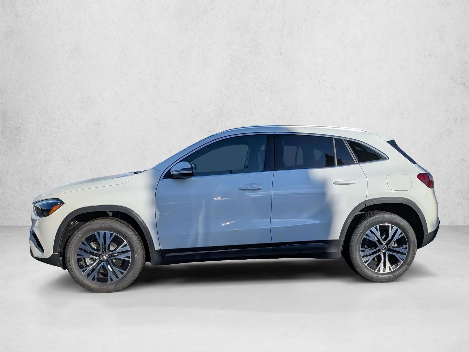 Thumbnail: 2026 Mercedes-Benz GLA - 2