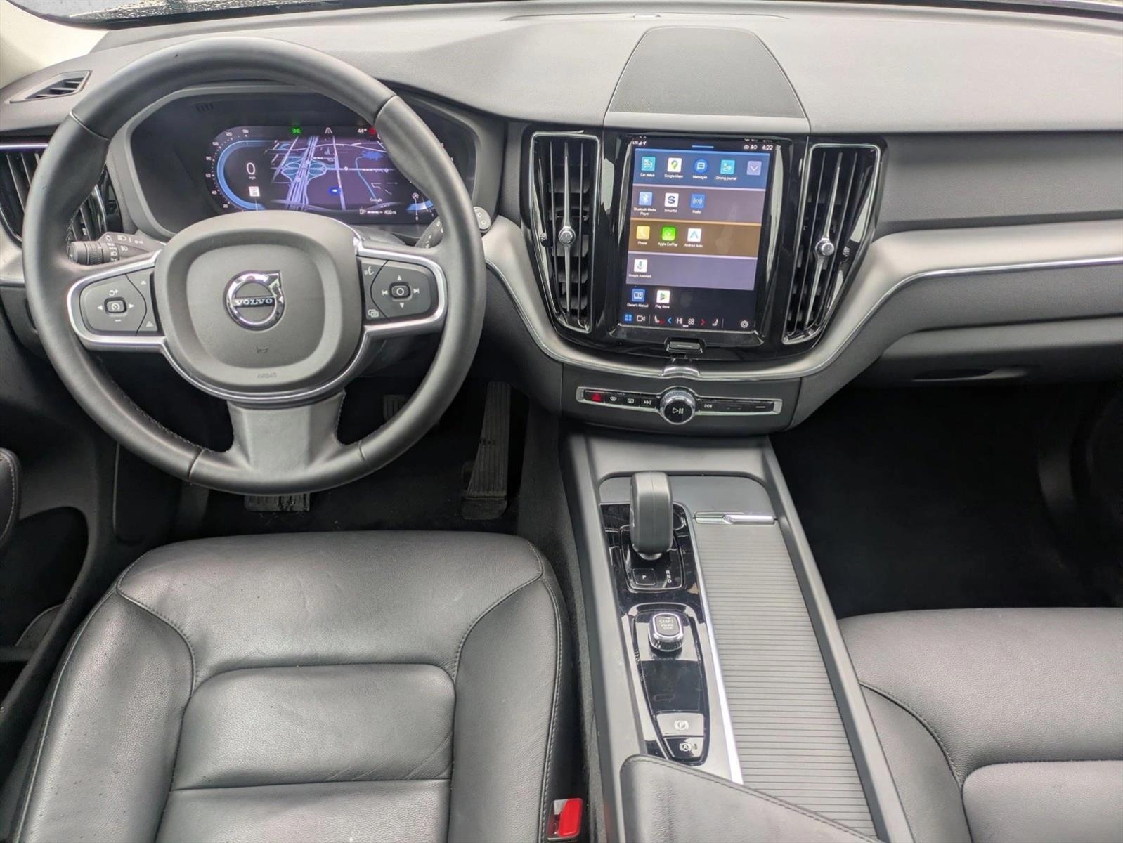 Thumbnail: 2025 Volvo XC60 - 4