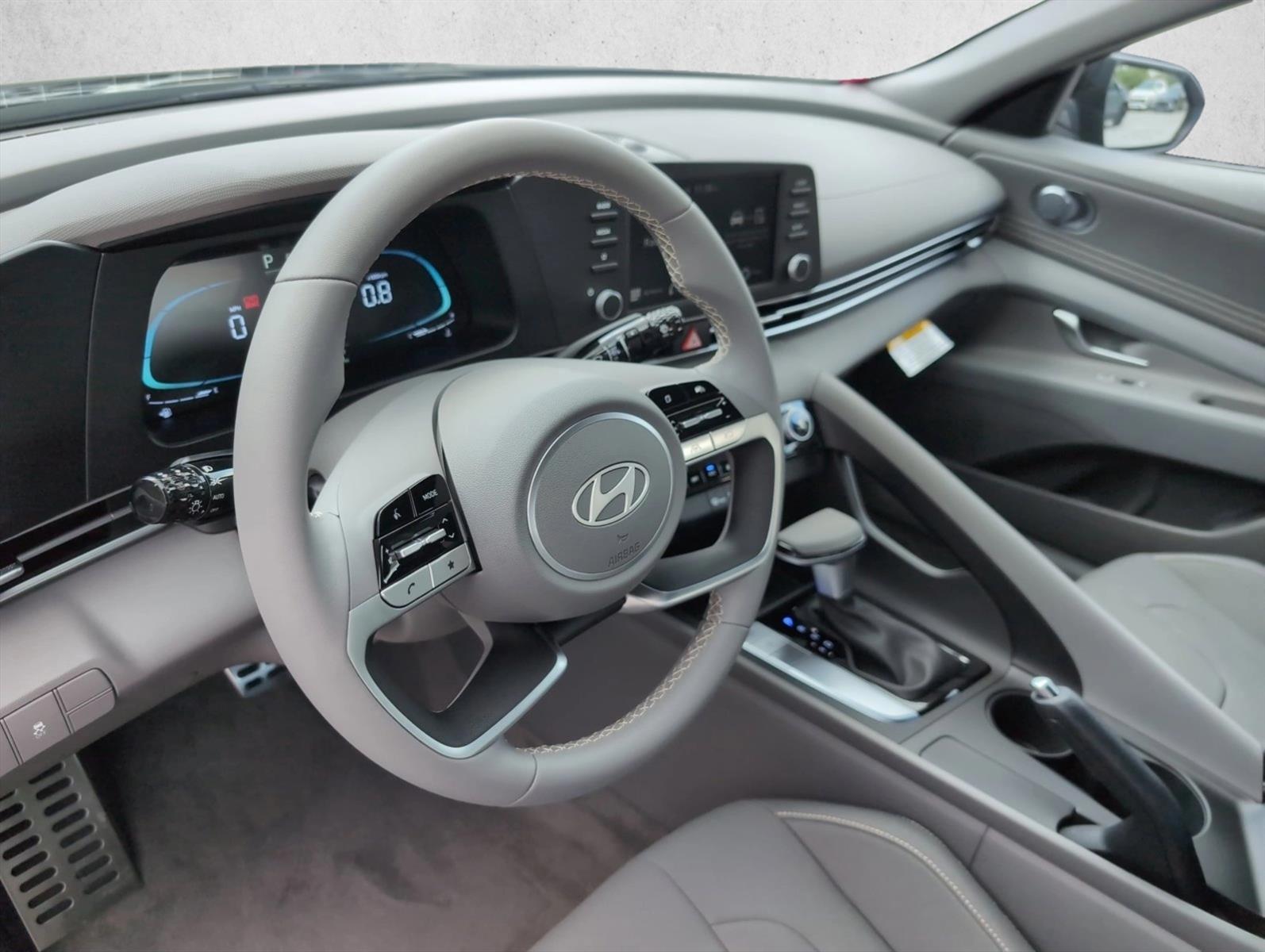 Thumbnail: 2026 Hyundai Elantra - 3
