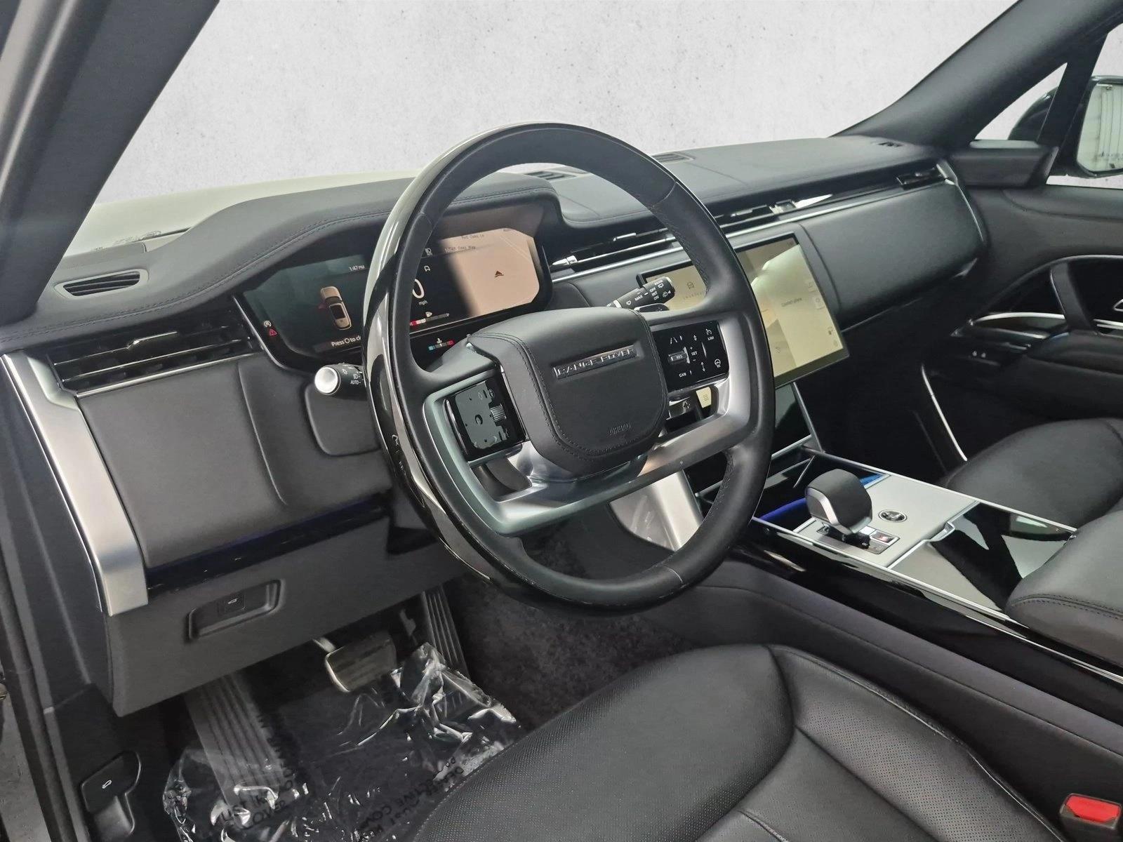 Thumbnail: 2025 Land Rover Range Rover - 3