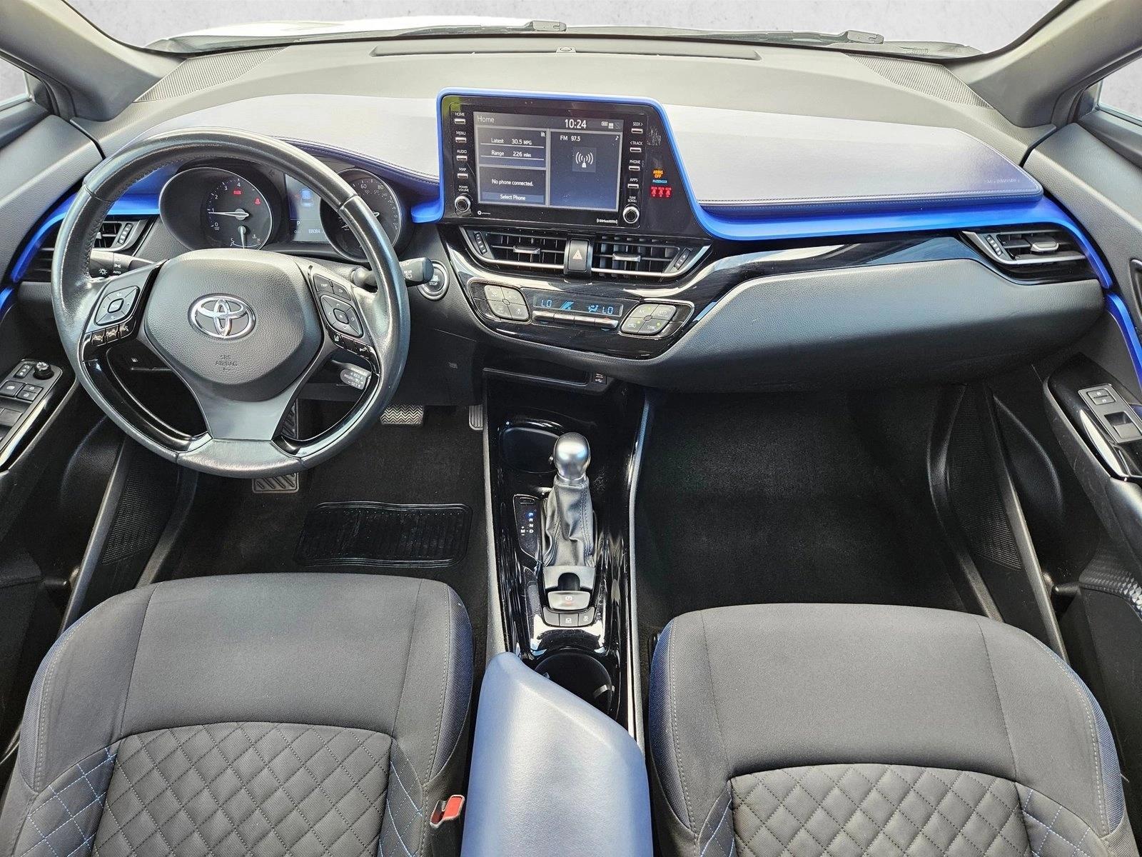 Thumbnail: 2021 Toyota C-HR - 4