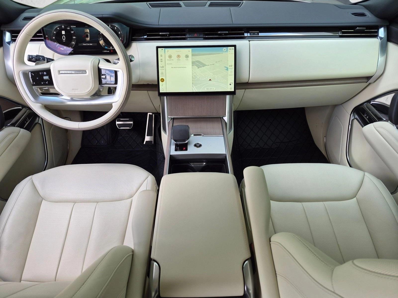 Thumbnail: 2026 Land Rover Range Rover - 3
