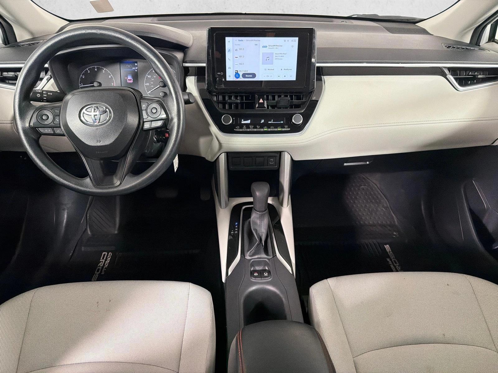 Thumbnail: 2025 Toyota Corolla Cross - 3