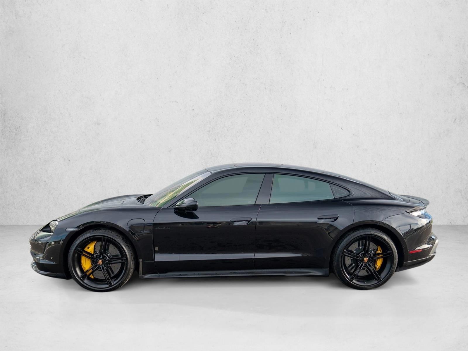 Thumbnail: 2021 Porsche Taycan - 2