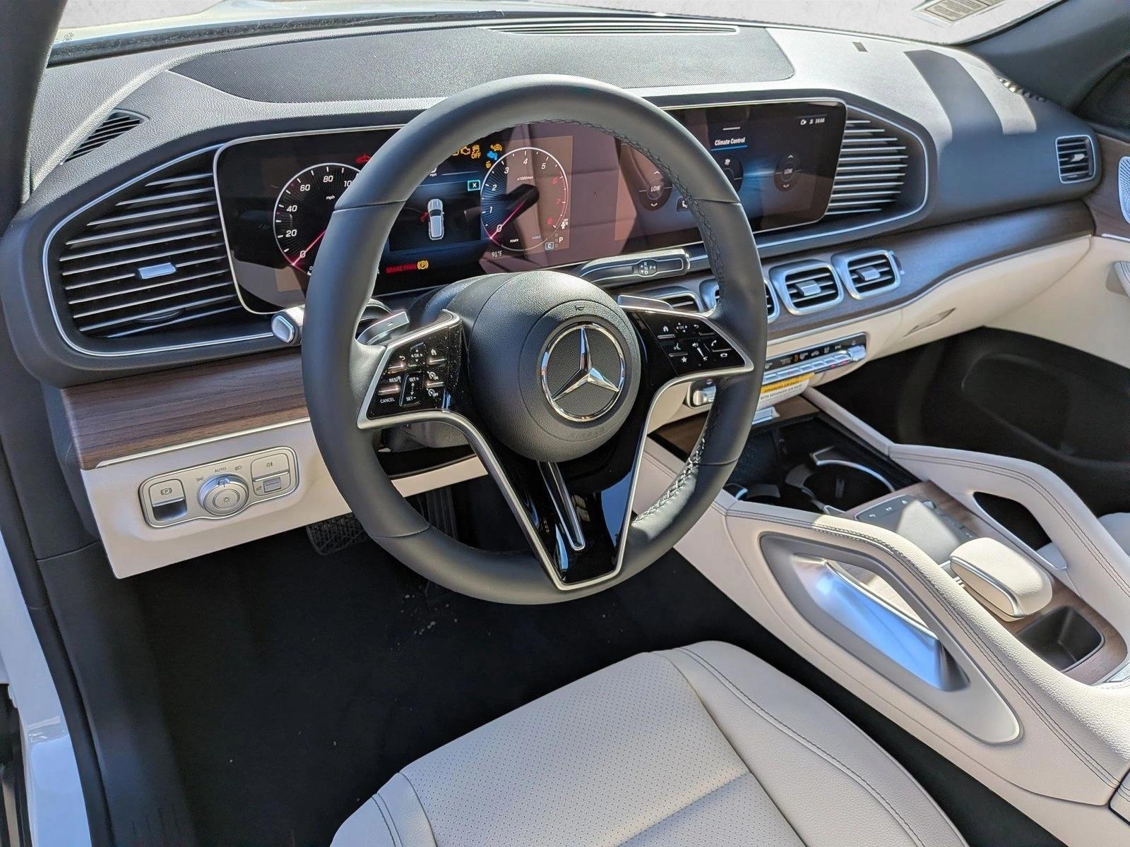 Thumbnail: 2026 Mercedes-Benz GLE - 3