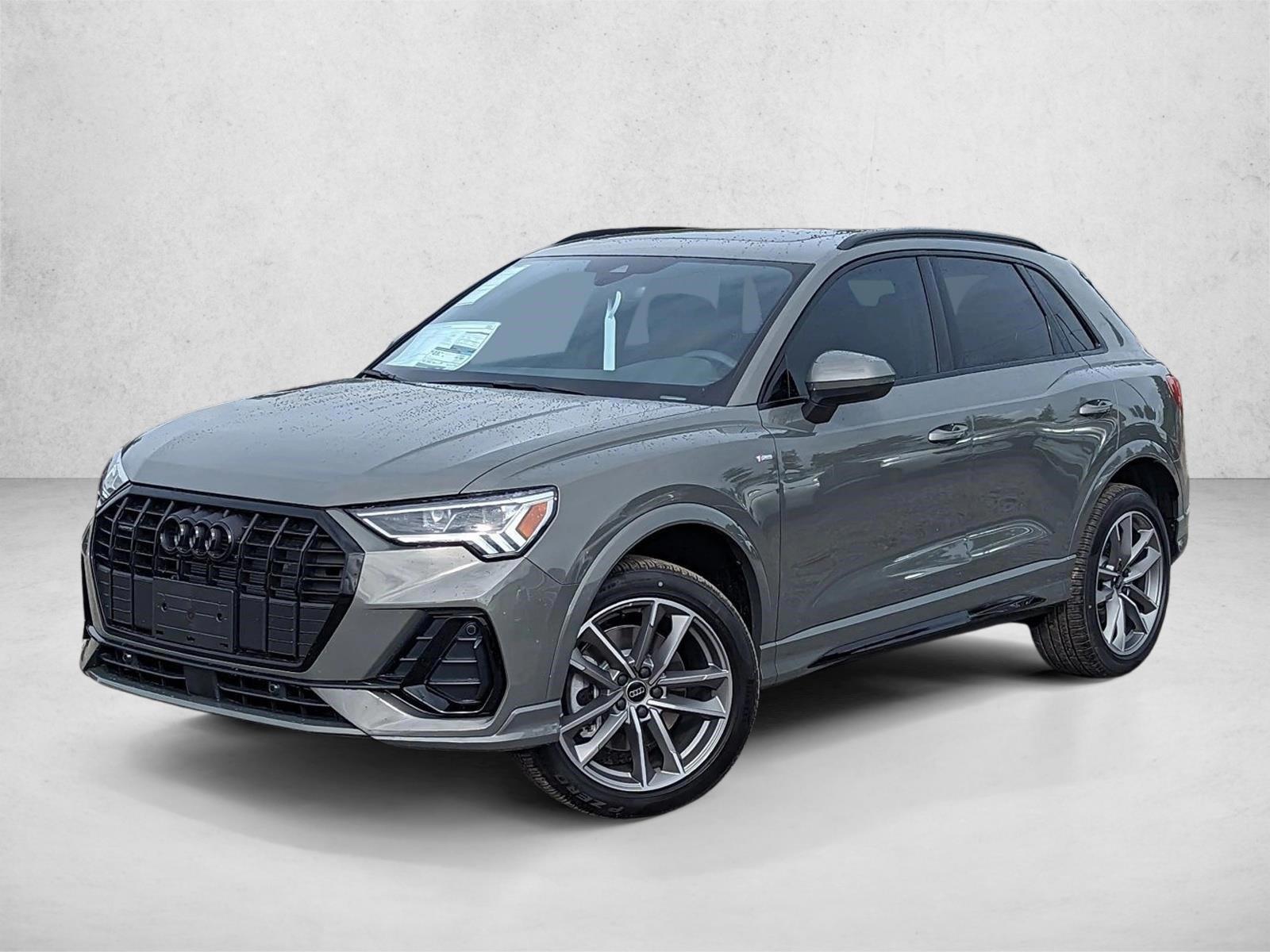 Thumbnail: 2025 Audi Q3 - 1