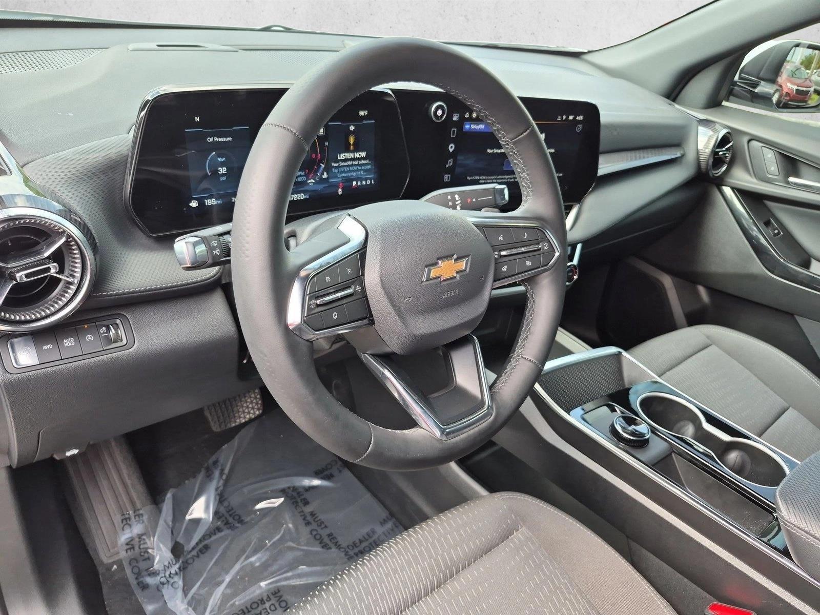 Thumbnail: 2026 Chevrolet Equinox - 3