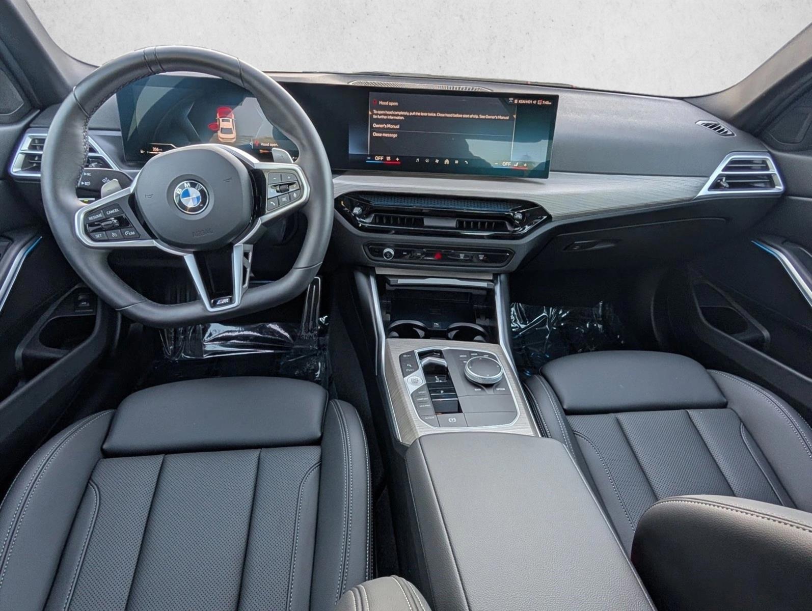 Thumbnail: 2025 BMW 3 Series - 4