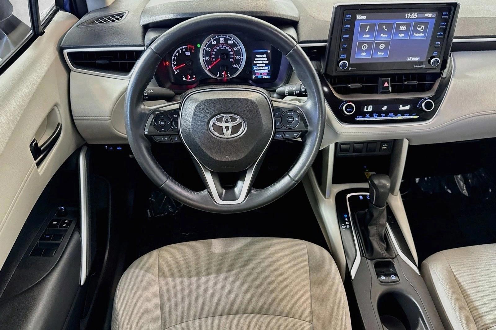 Thumbnail: 2022 Toyota Corolla Cross - 4