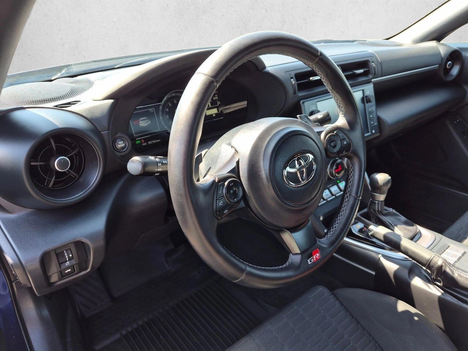 Thumbnail: 2022 Toyota GR86 - 3