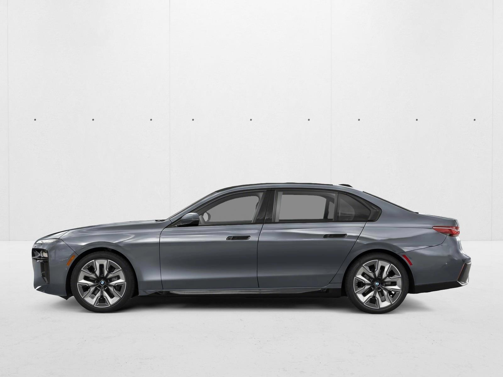 Thumbnail: 2026 BMW 7 Series - 2