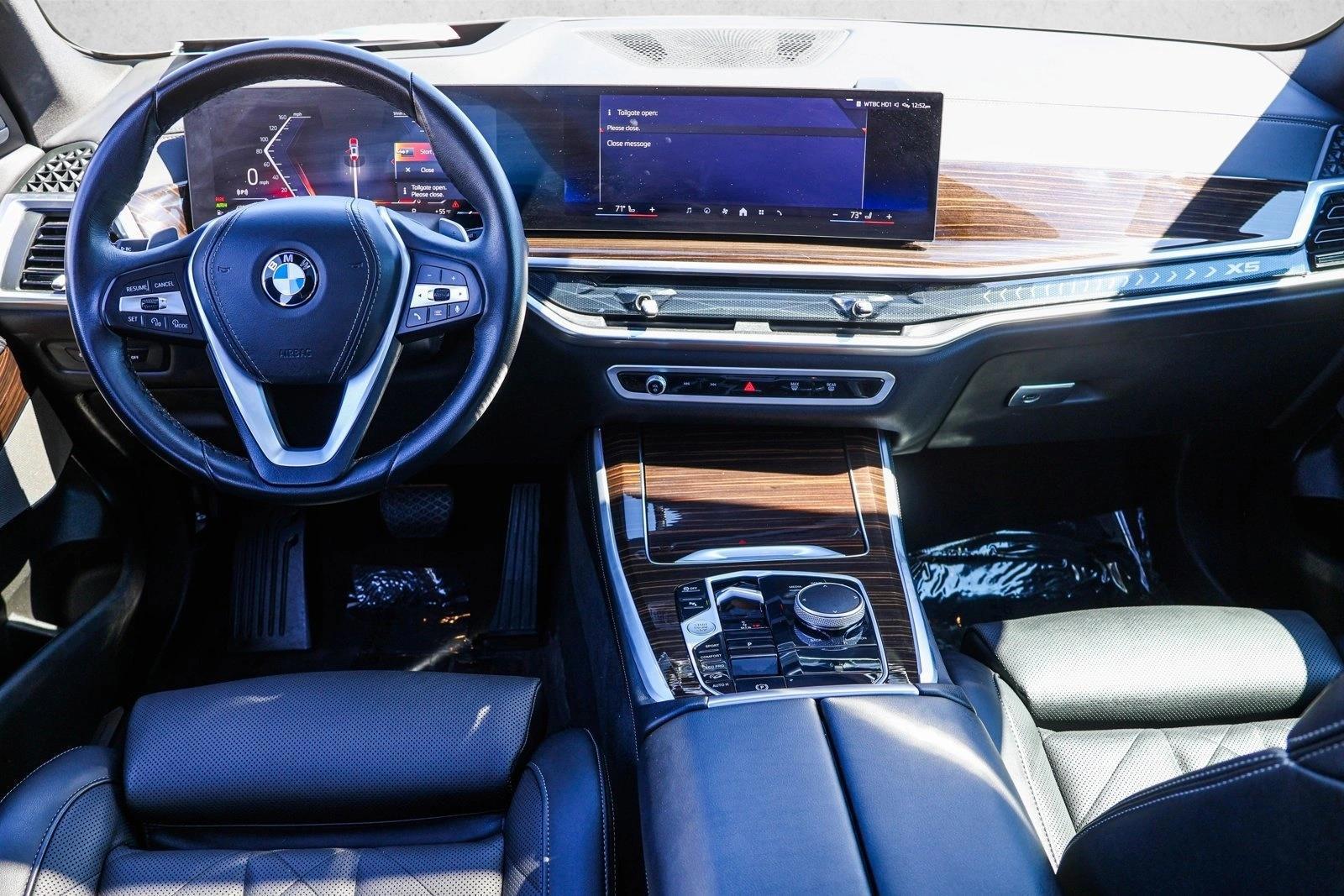 Thumbnail: 2026 BMW X5 - 4