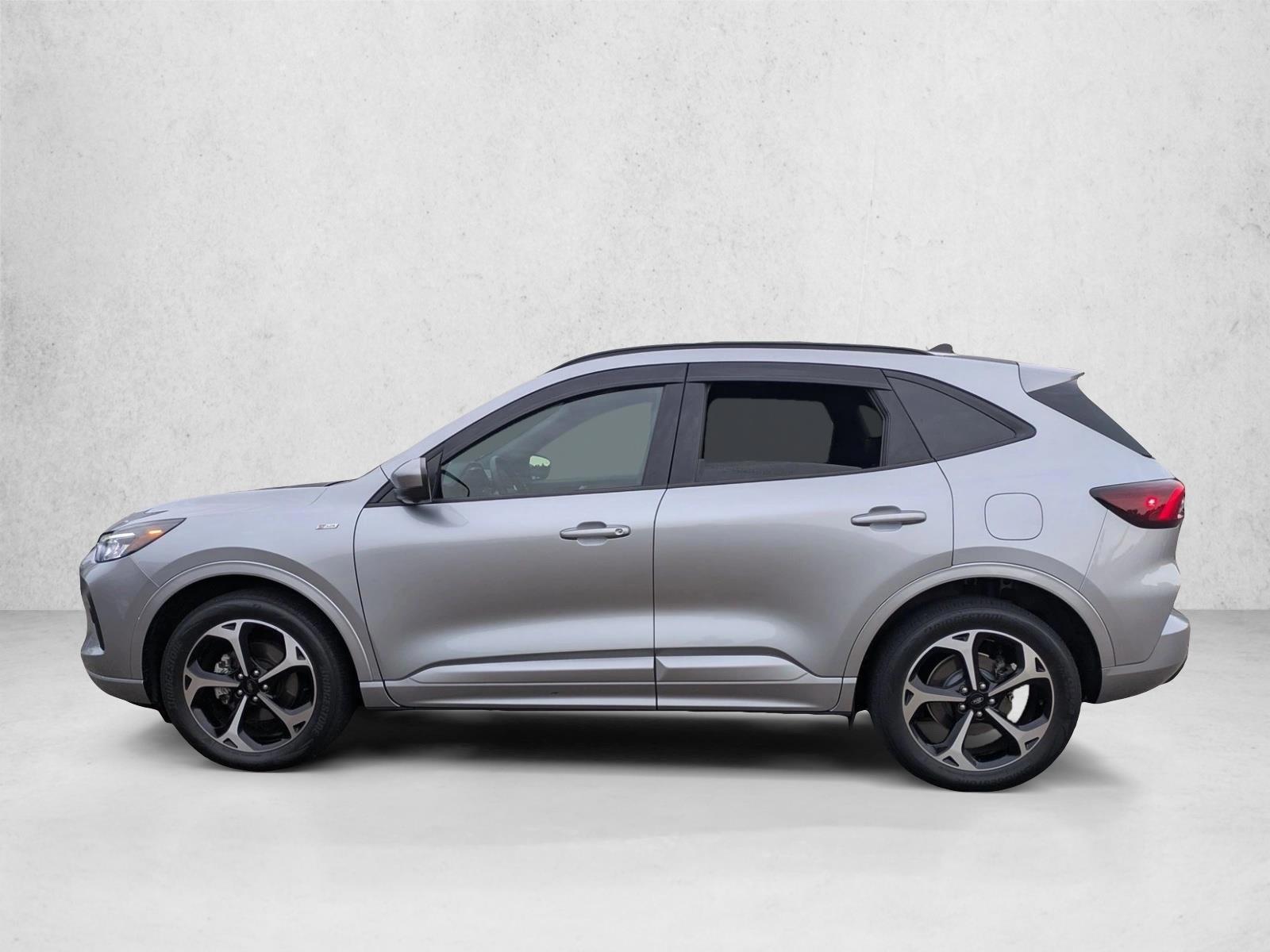 Thumbnail: 2023 Ford Escape - 2