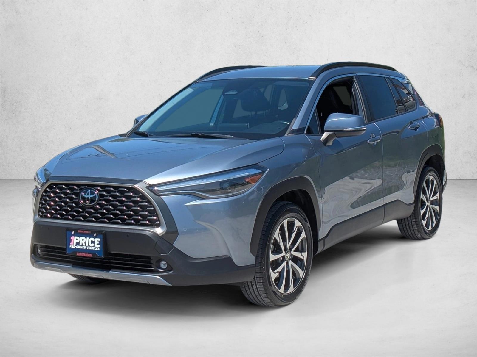 Thumbnail: 2023 Toyota Corolla Cross - 1