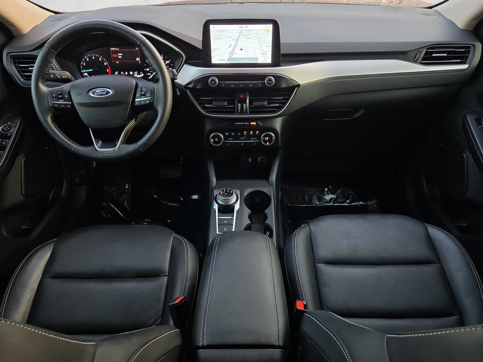 Thumbnail: 2020 Ford Escape - 3