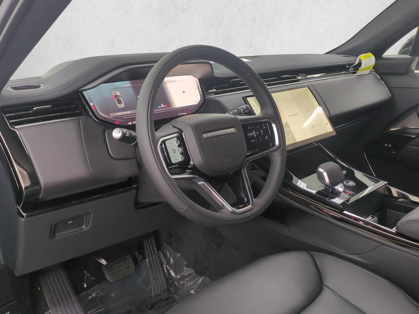 Thumbnail: 2026 Land Rover Range Rover Sport - 3