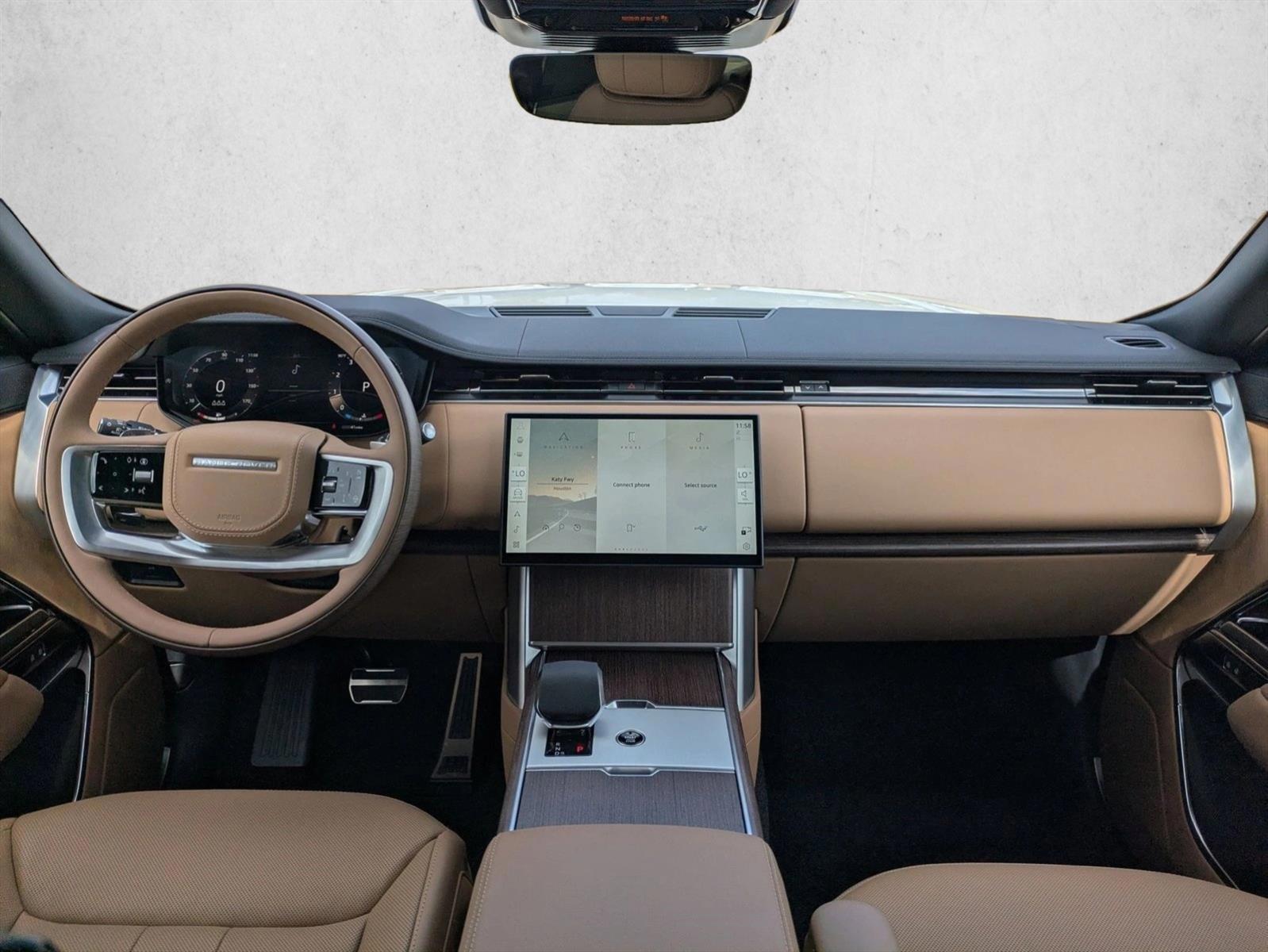 Thumbnail: 2025 Land Rover Range Rover - 4