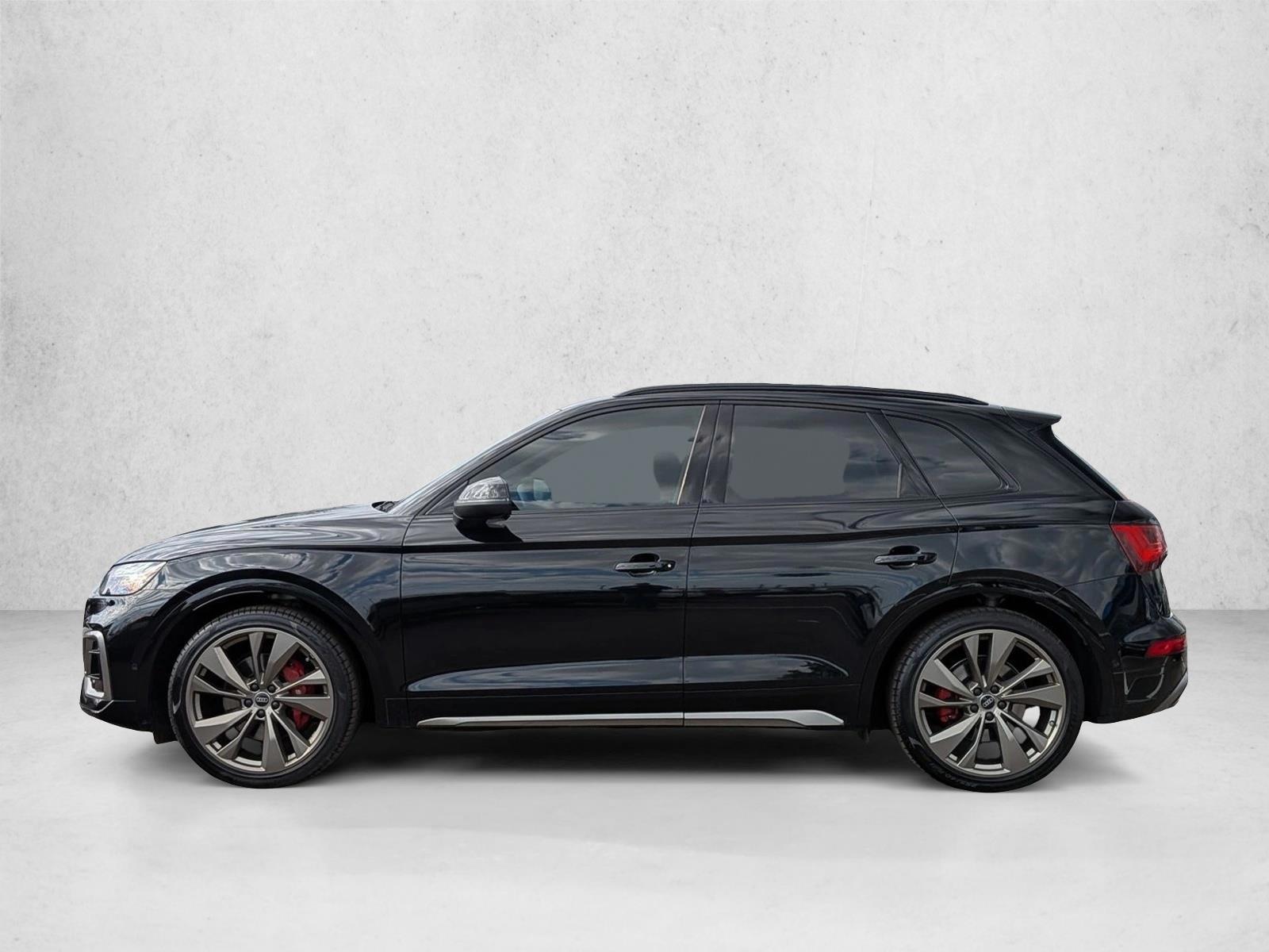 Thumbnail: 2025 Audi SQ5 - 2