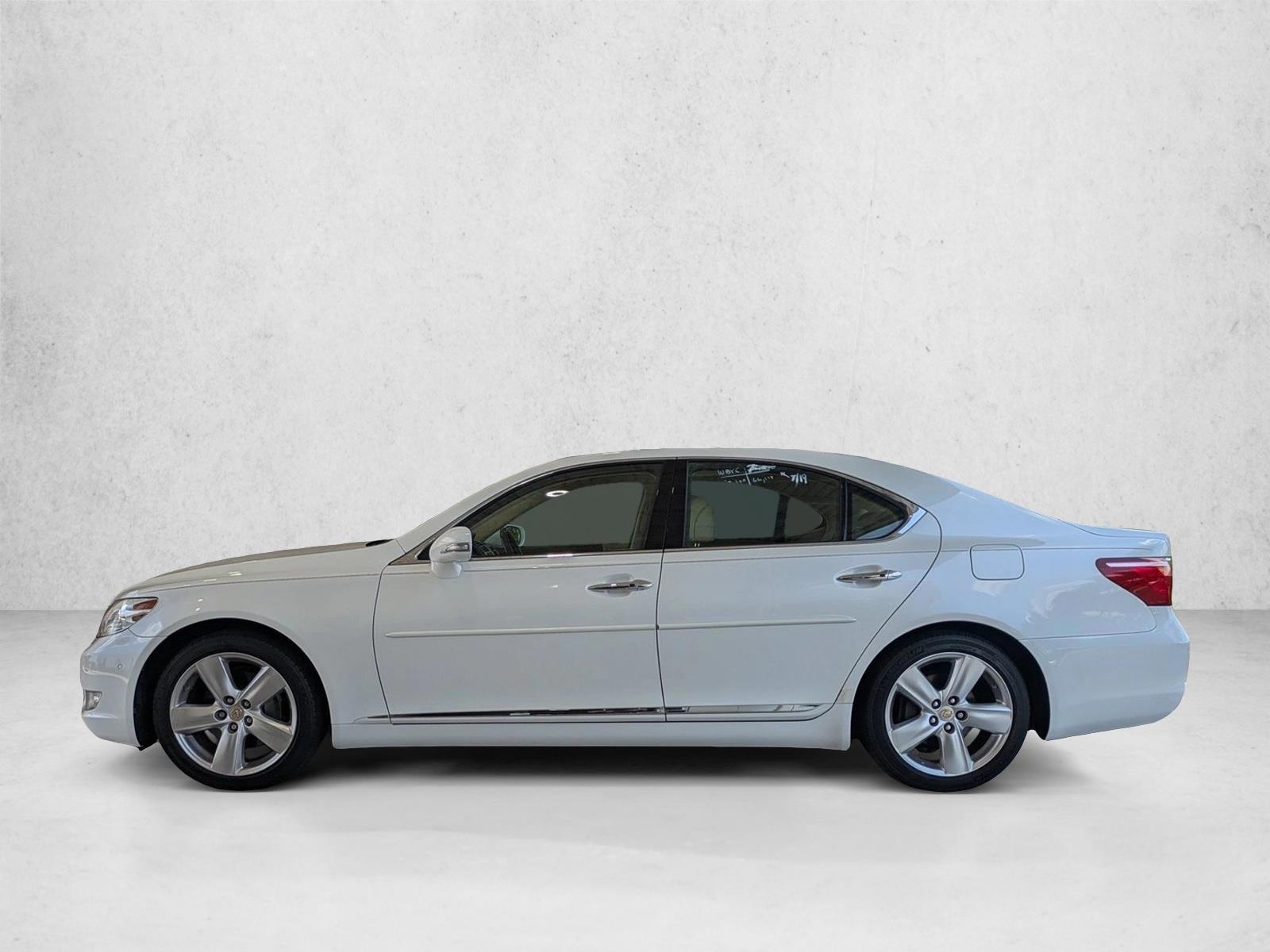 Thumbnail: 2010 Lexus LS - 2
