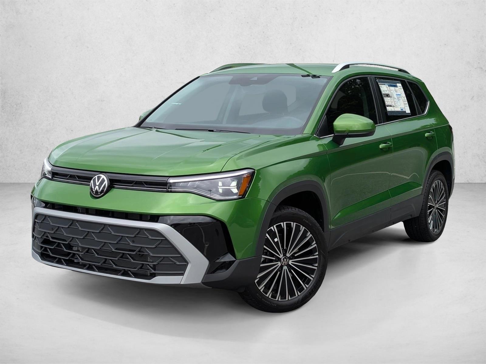 Thumbnail: 2025 Volkswagen Taos - 1
