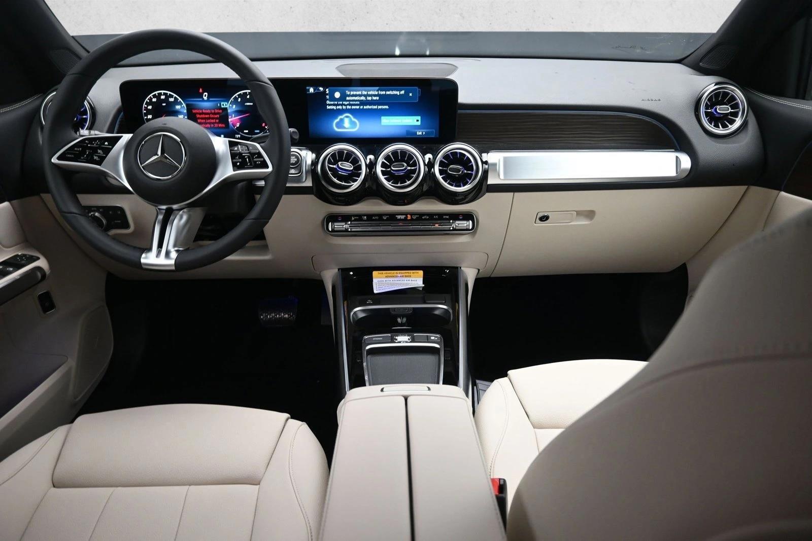 Thumbnail: 2026 Mercedes-Benz GLB - 3