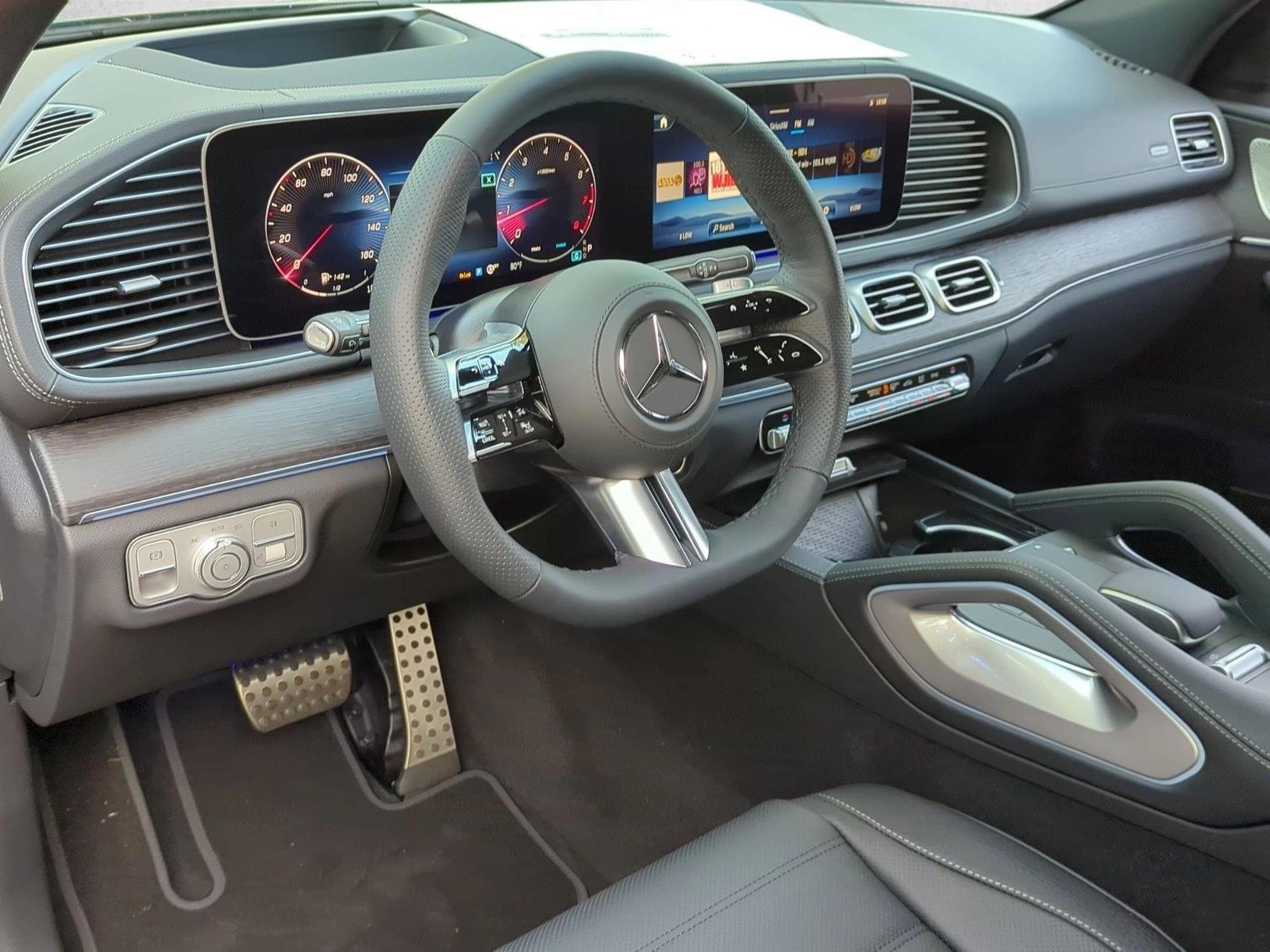 Thumbnail: 2026 Mercedes-Benz GLS - 3