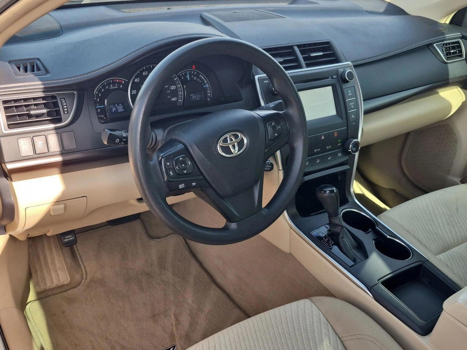 Thumbnail: 2015 Toyota Camry - 3