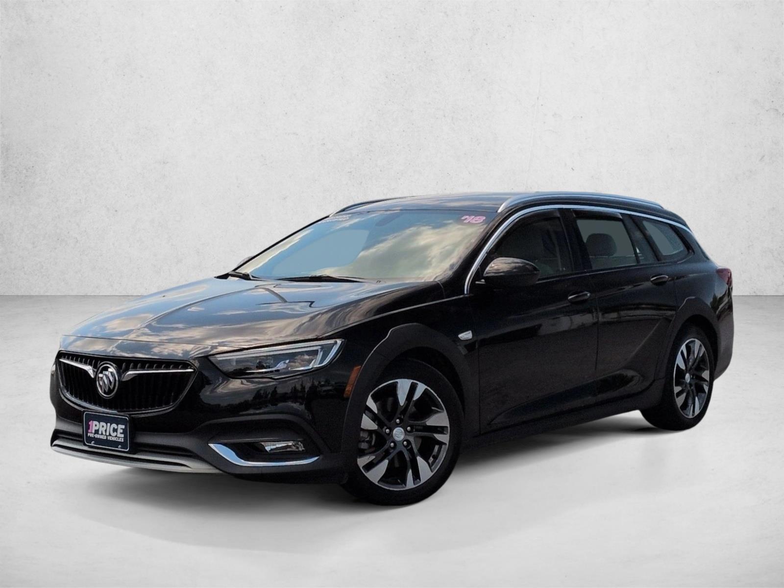 Thumbnail: 2018 Buick Regal - 1