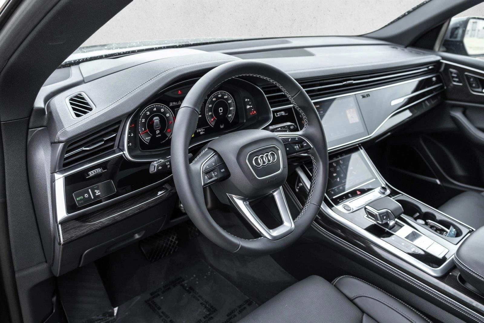 Thumbnail: 2025 Audi Q8 - 3
