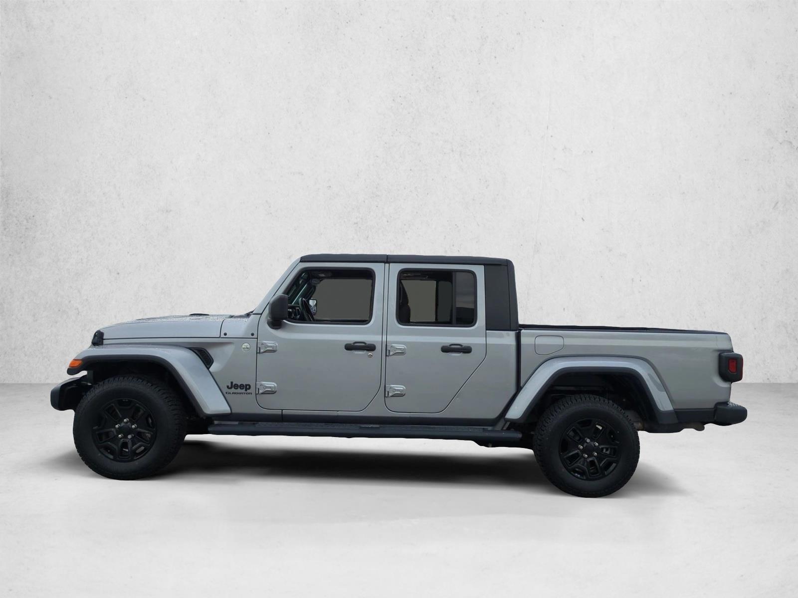 Thumbnail: 2021 Jeep Gladiator - 2