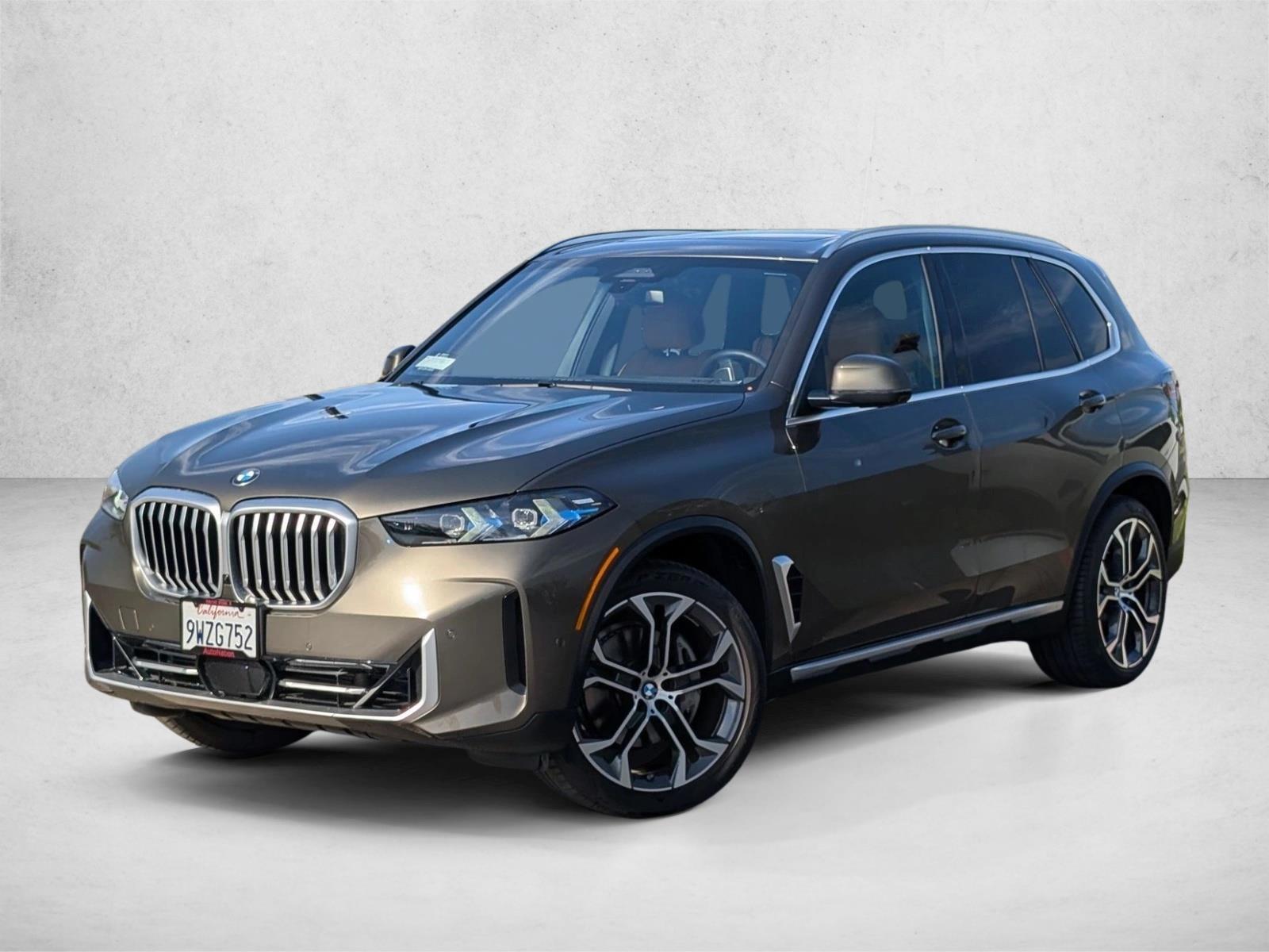 Thumbnail: 2026 BMW X5 - 1