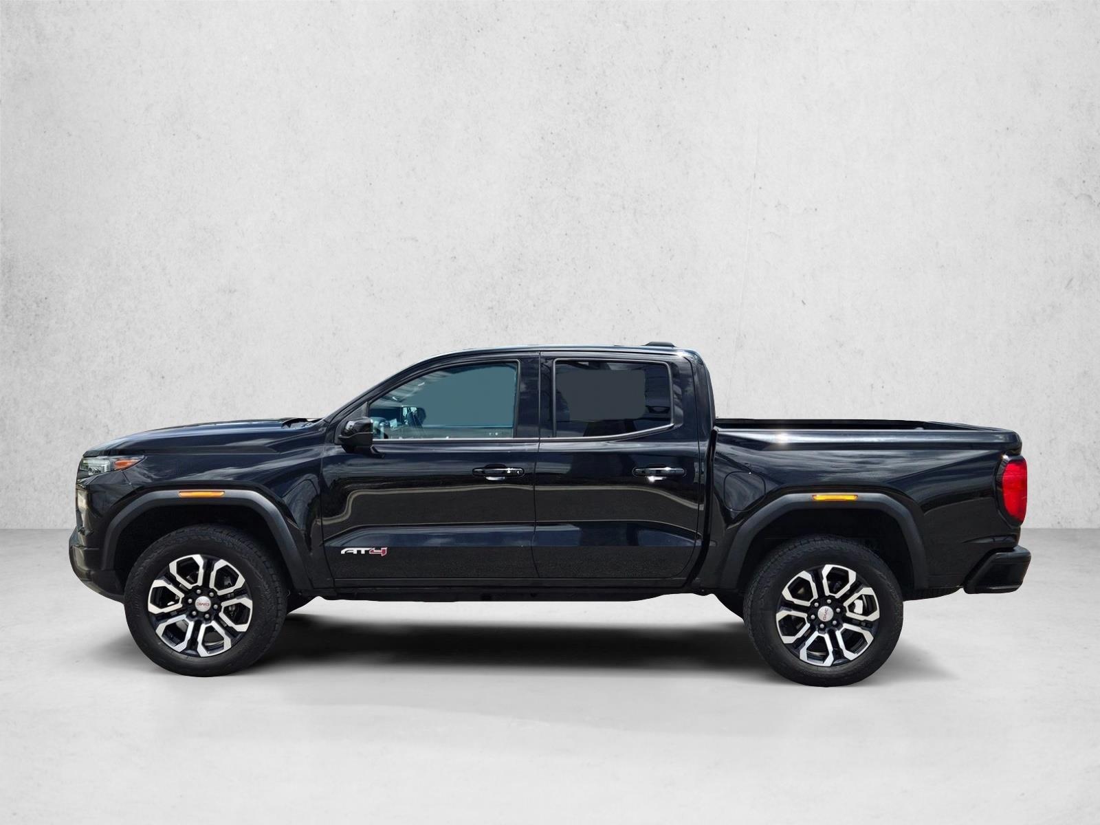 Thumbnail: 2023 GMC Canyon - 2