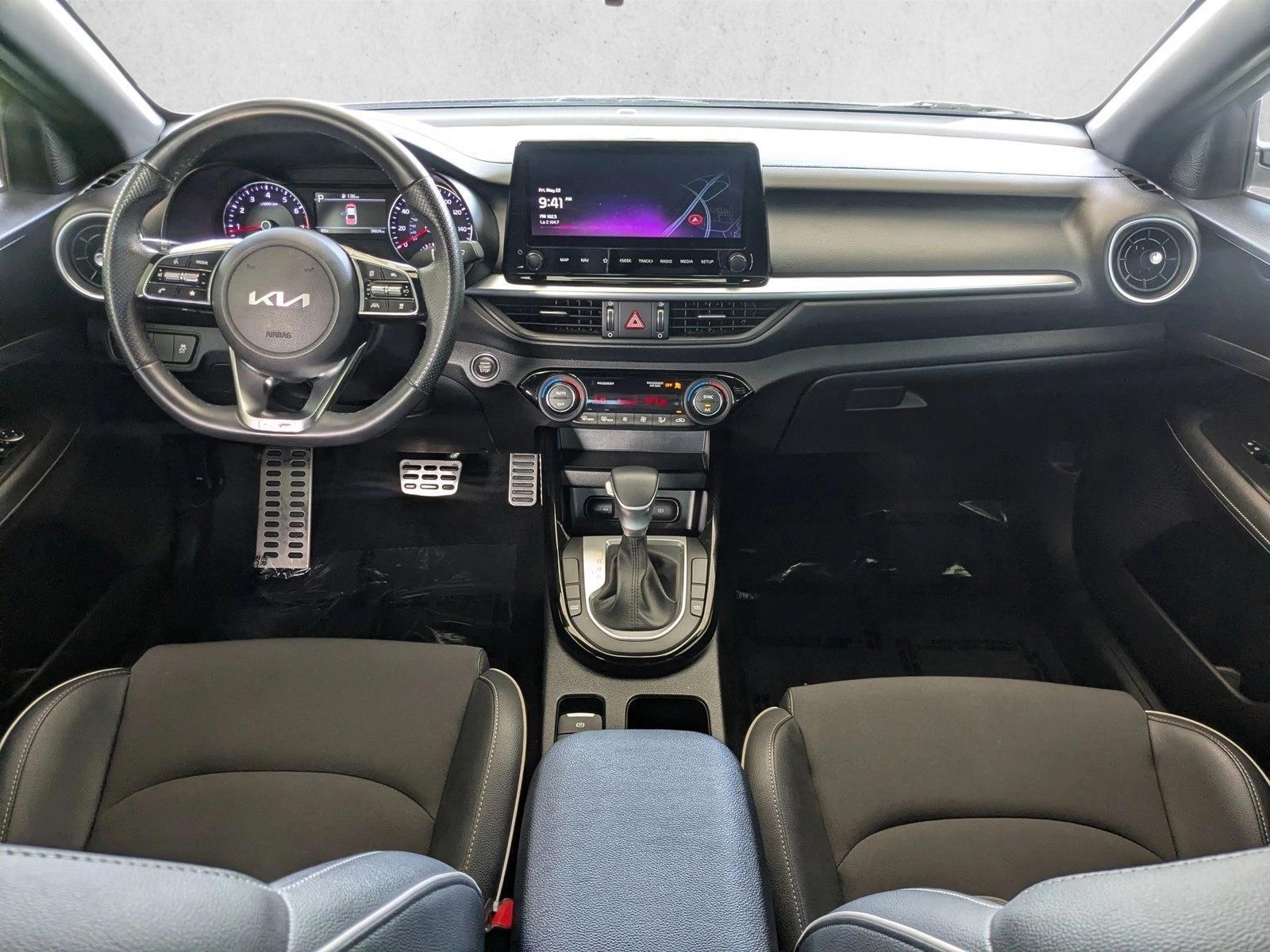 Thumbnail: 2023 Kia Forte - 3