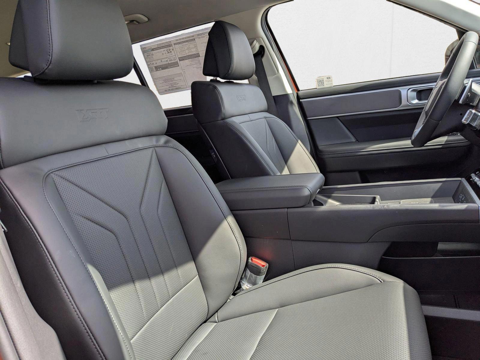 2025 Hyundai Santa Fe XRT - Photo 22