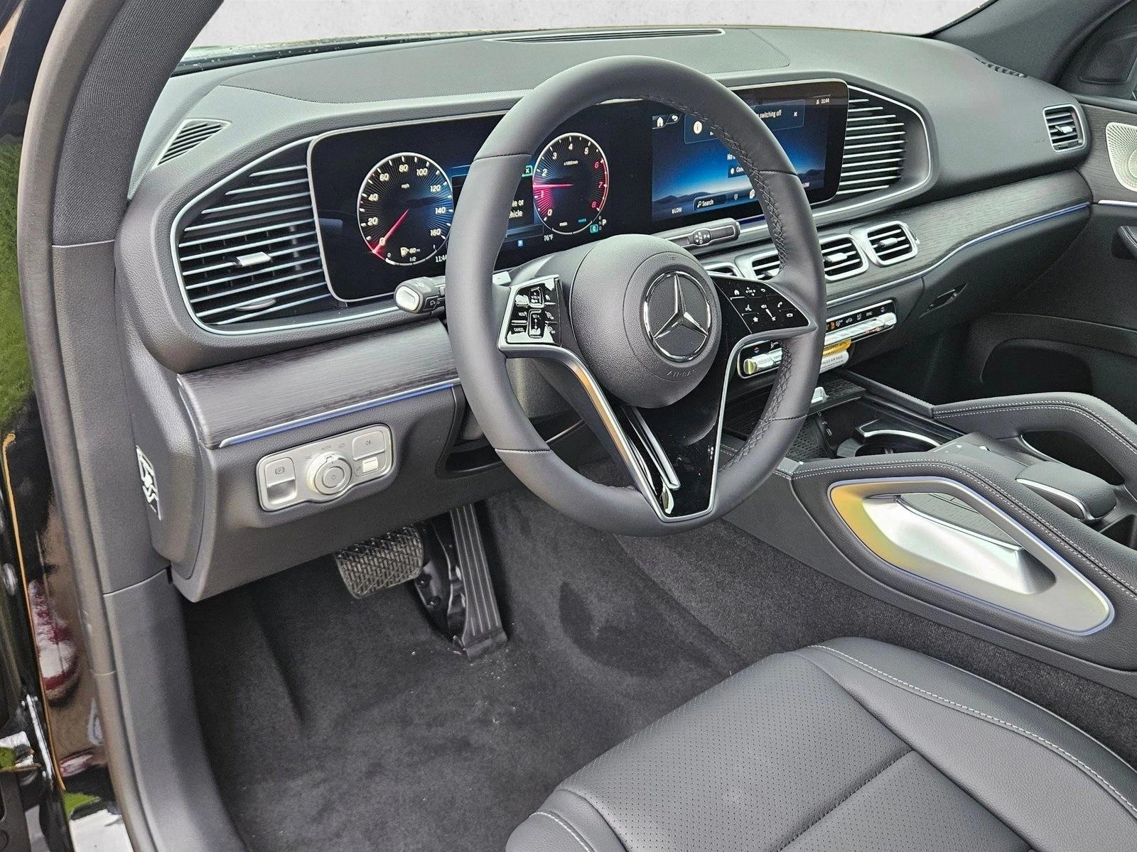 Thumbnail: 2026 Mercedes-Benz GLE - 3