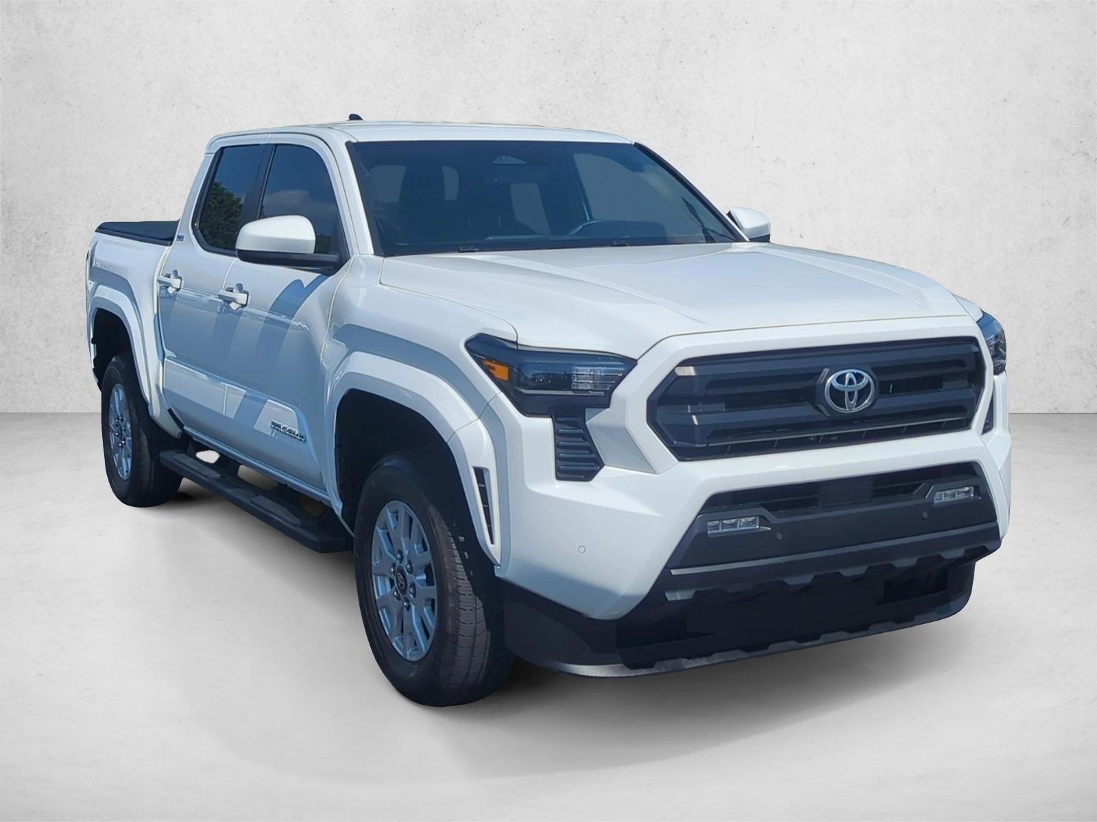 2024 Toyota Tacoma SR5 - Photo 3