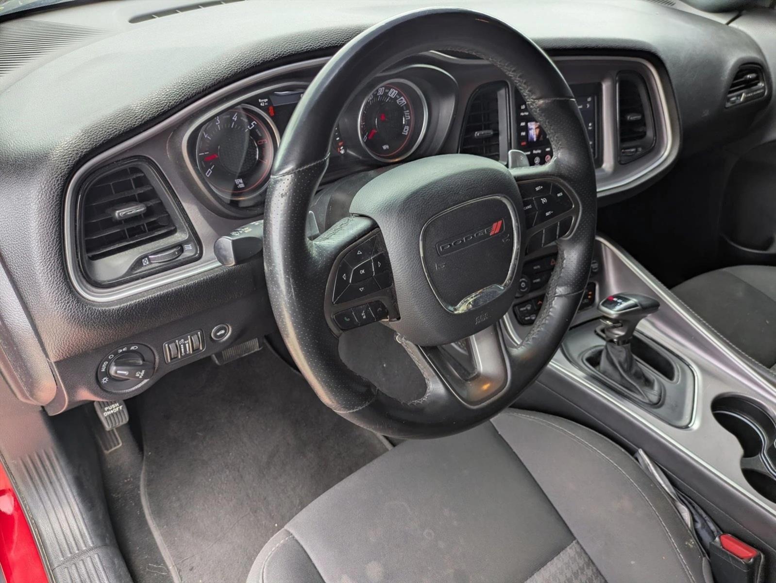 Thumbnail: 2019 Dodge Challenger - 3