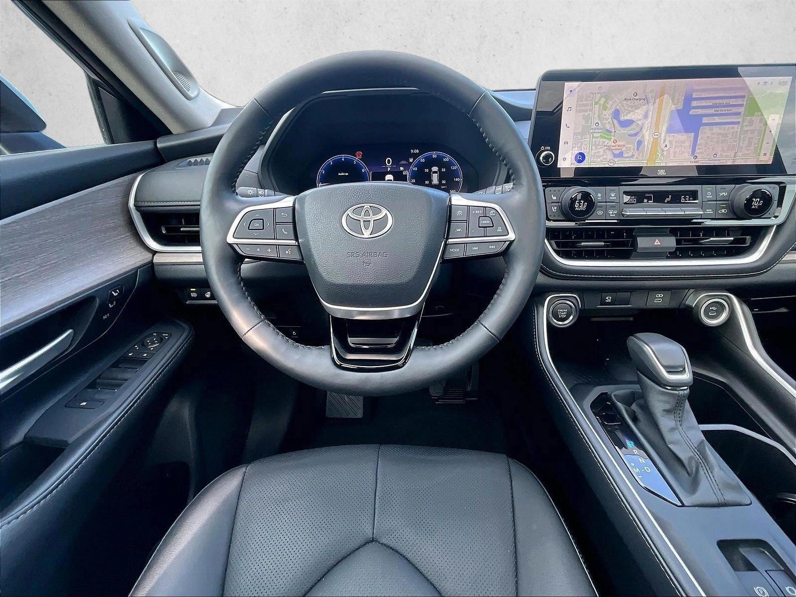 Thumbnail: 2026 Toyota Grand Highlander - 3