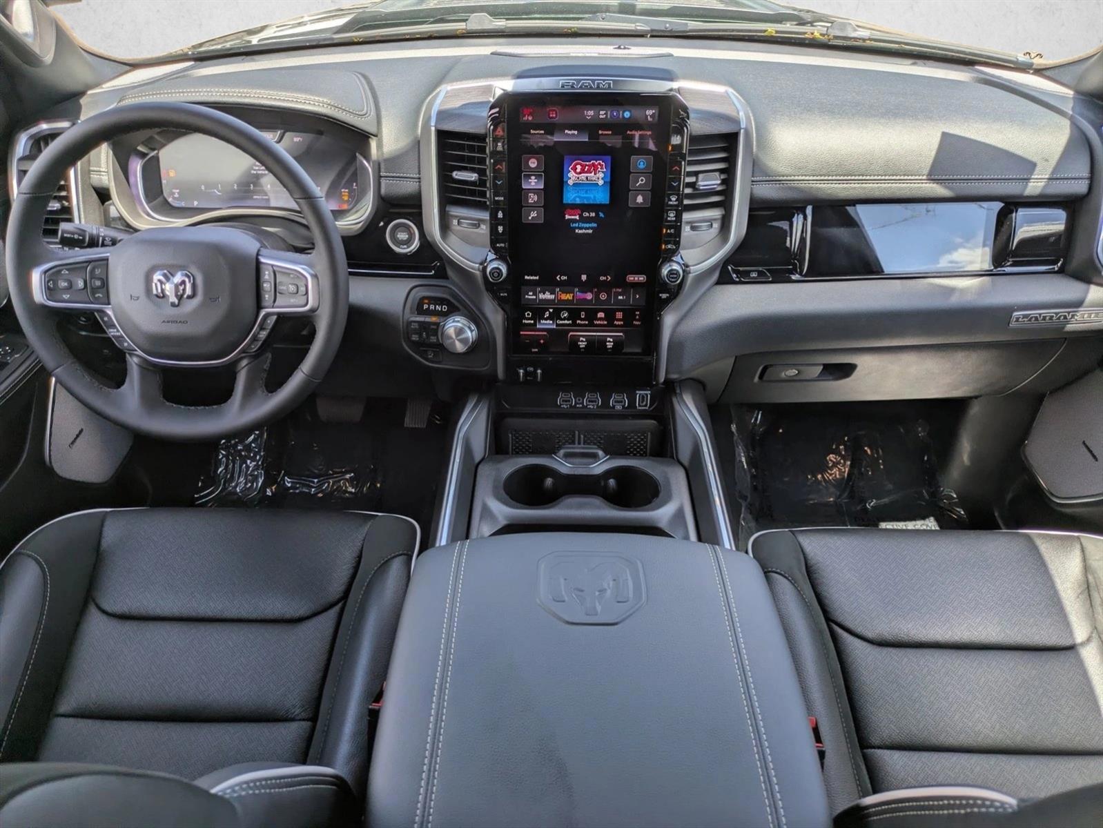 Thumbnail: 2026 RAM 1500 - 3