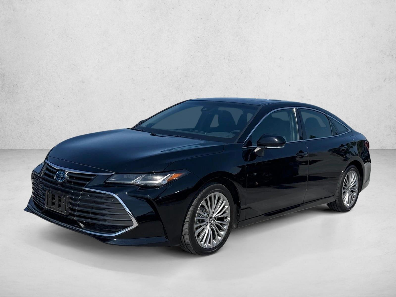 Thumbnail: 2022 Toyota Avalon - 1